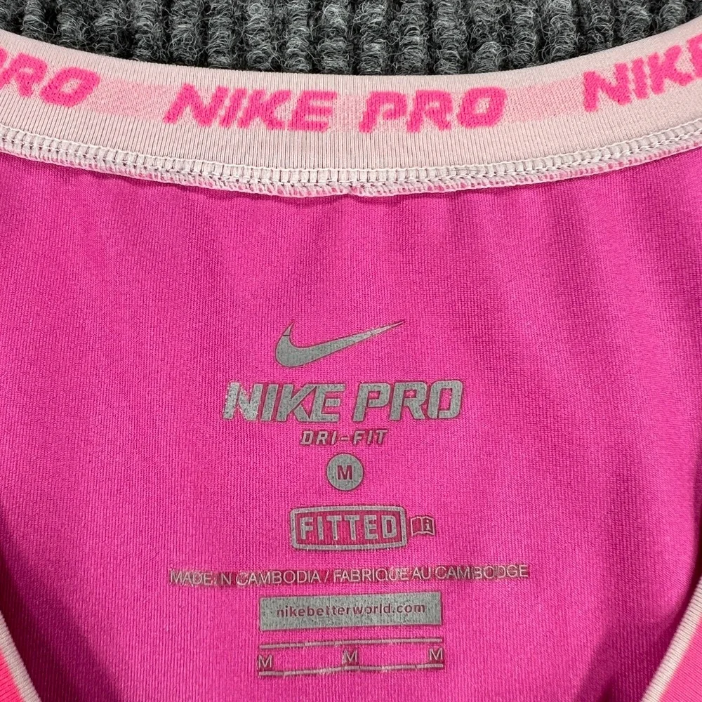 Nike Pro Dri Fit Shirt Womens Medium Pink Geometric Short Sleeve Fitted Training